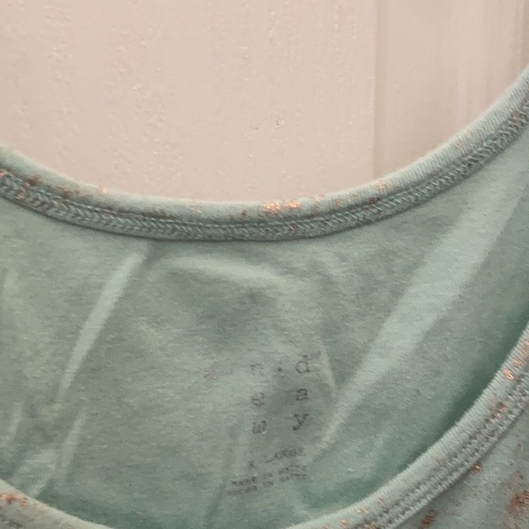 FINAL MARKDOWN LADIES a new day tank top xl - Picture 2 of 3